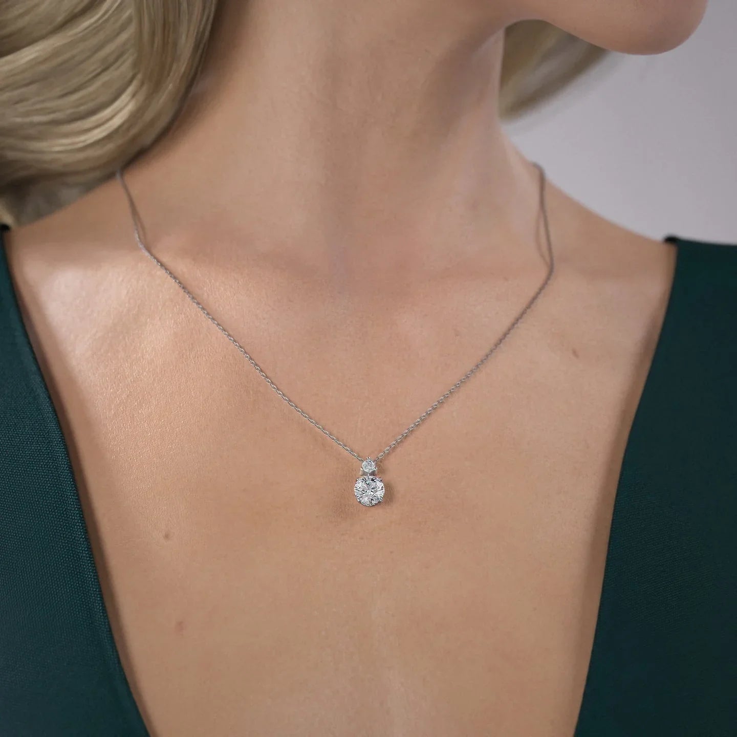 Leah-2.0 Carats Round Moissanite Solitaire Necklace