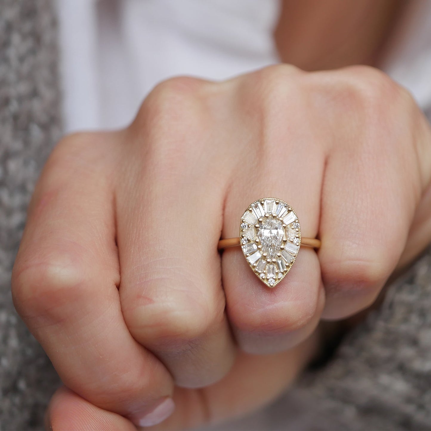 0.75 CT Pear Shape CVD Diamond Halo Setting Engagement Ring