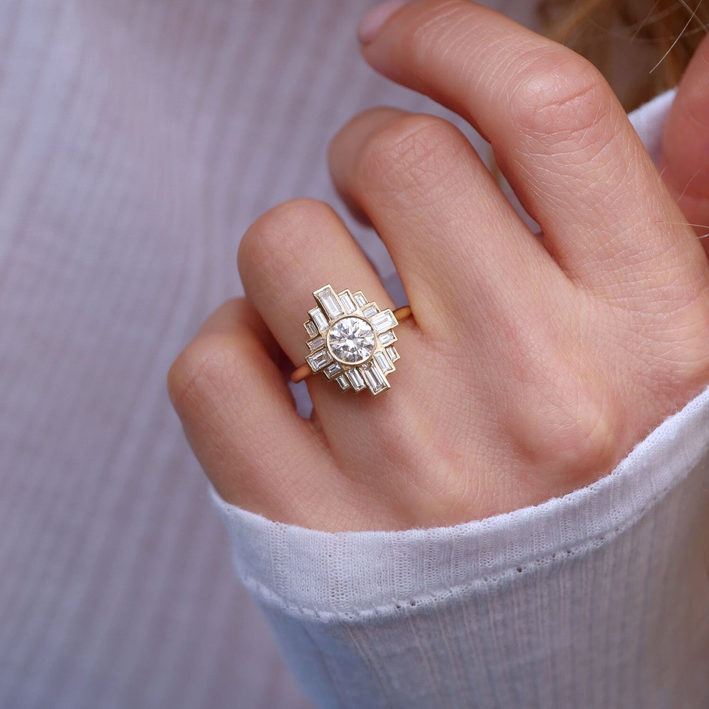 0.85 CT Round Shape CVD Diamond Art Deco Setting Engagement Ring