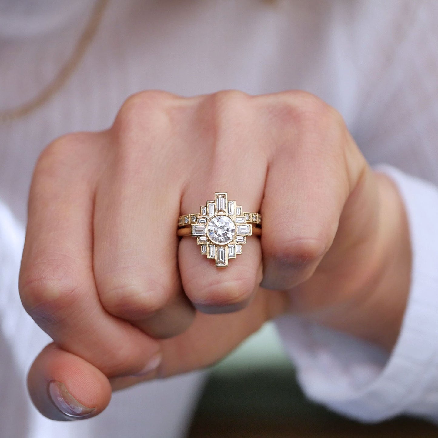 0.85 CT Round Shape CVD Diamond Art Deco Setting Engagement Ring