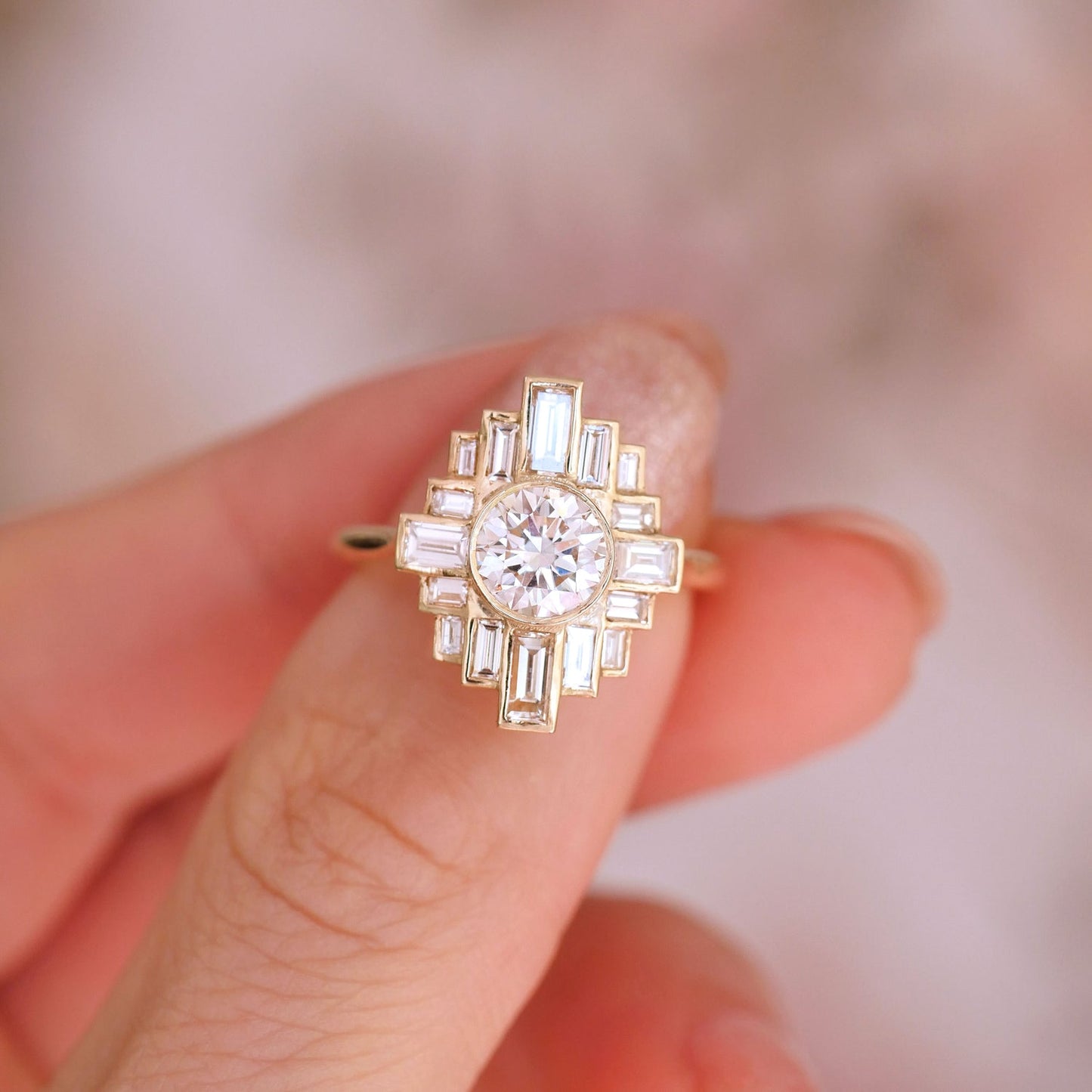 0.85 CT Round Shape CVD Diamond Art Deco Setting Engagement Ring