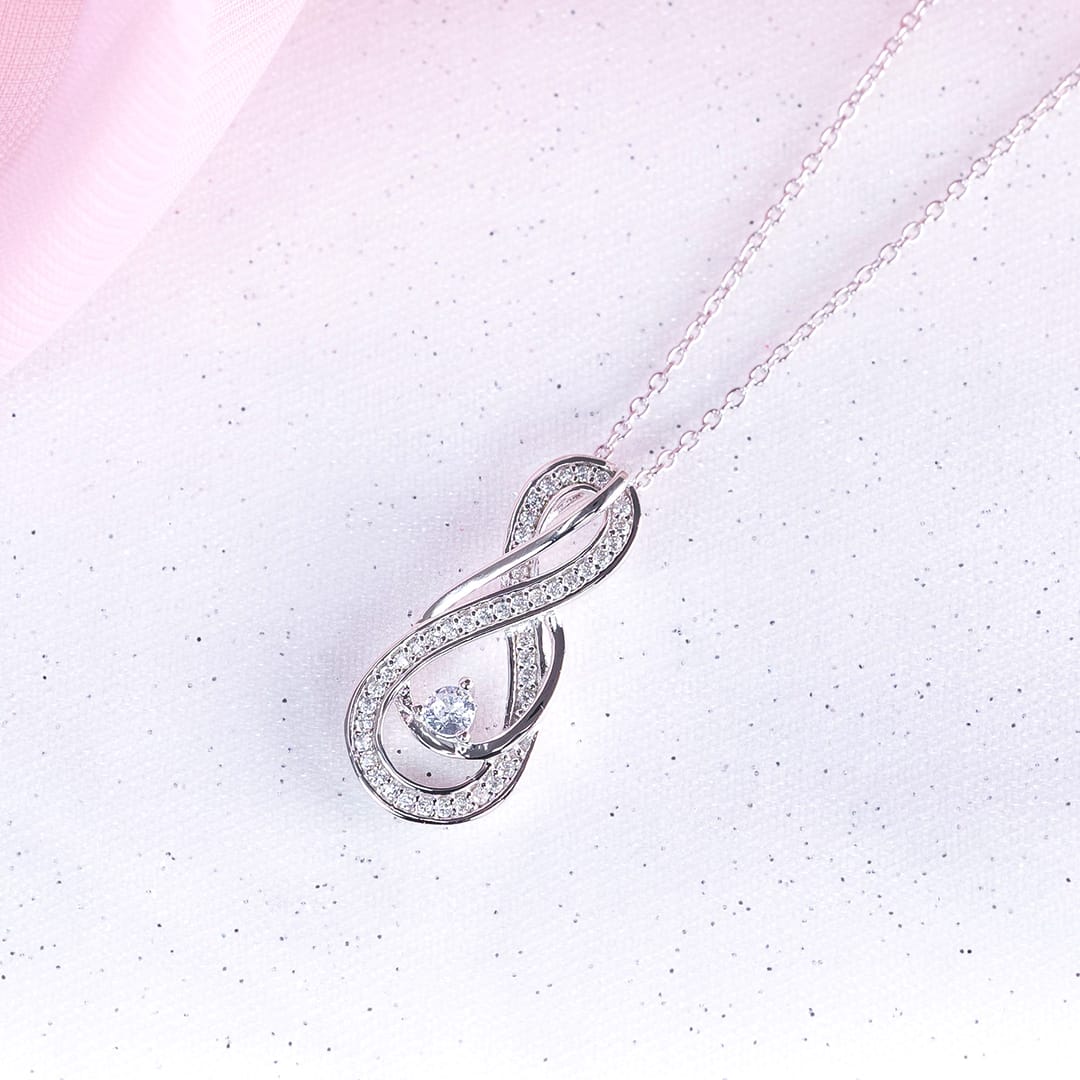 Abigail-0.50 Carats Round Moissanite Infinity Necklace
