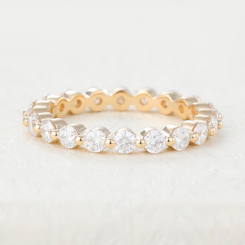 Isla-1.22 TCW Round Moissanite Bezel Wedding Band