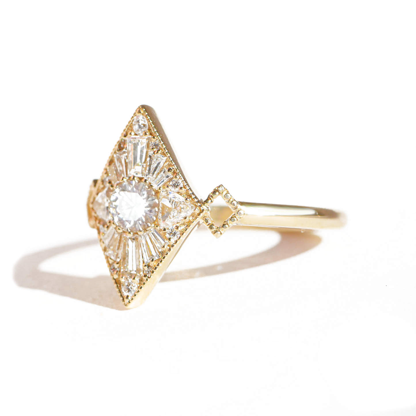 0.30 CT Round CVD Diamond Brilliant Engagement Ring