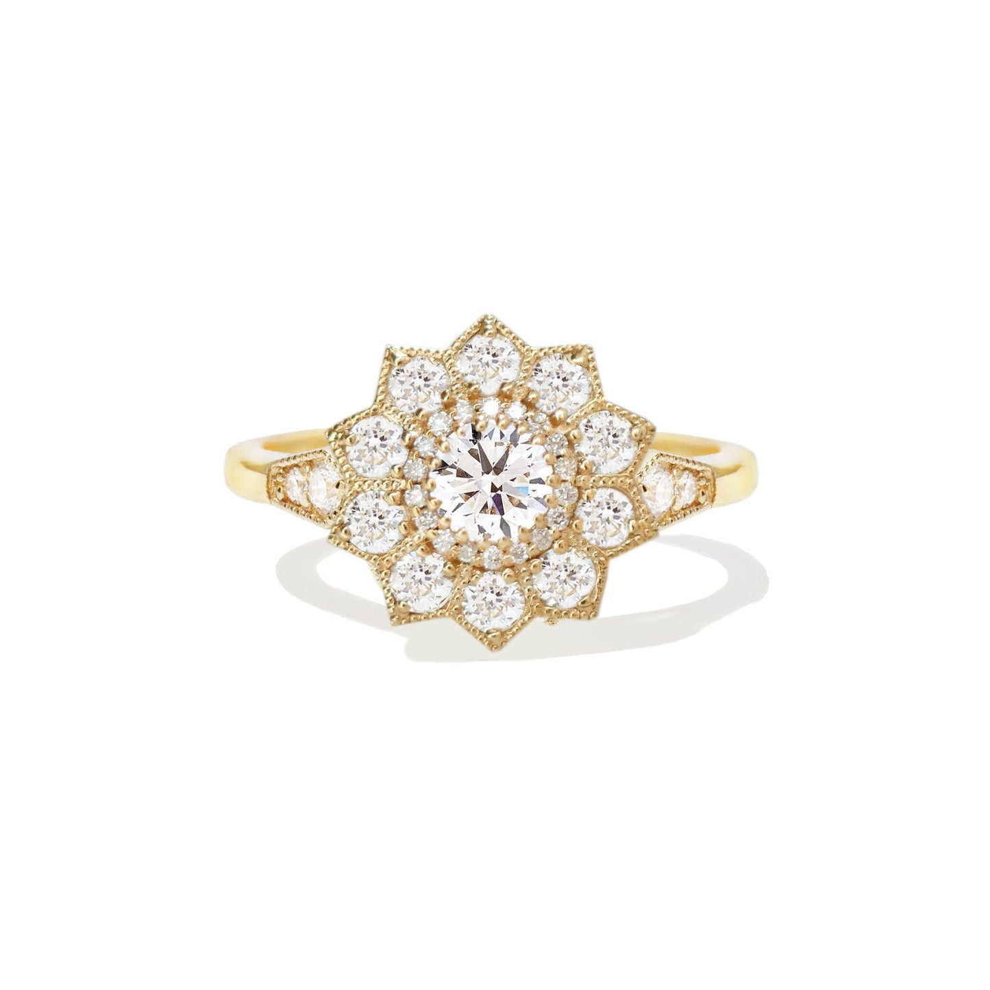 0.5 CT Round Shape CVD Diamond floral halo Engagement Ring