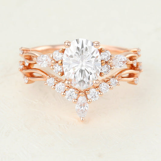 Calvin-1.33 Carats Oval Moissanite Cluster Bridal Ring Set