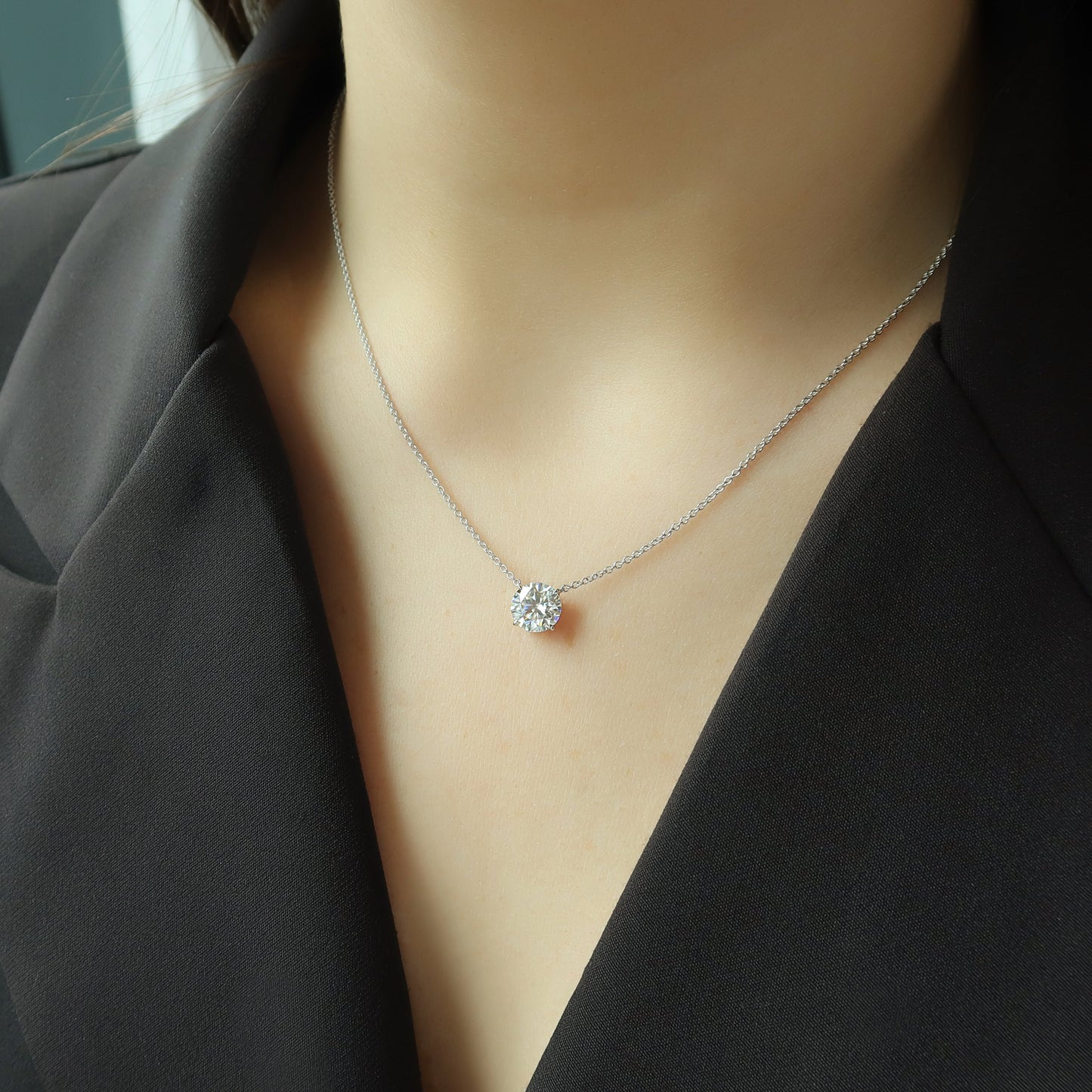 Audrey-2.0 Carats Round Moissanite Solitaire Necklace