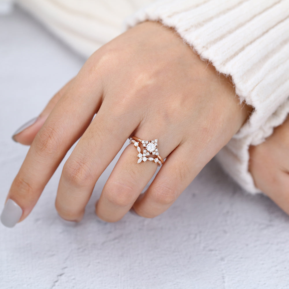 Atticus-0.22 Carats Round Moissanite Cluster Bridal Ring Set
