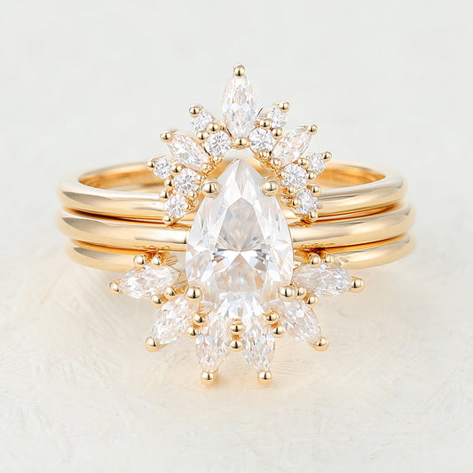 Aurora-1.5 Carats Pear Moissanite Solitaire Bridal Ring Set