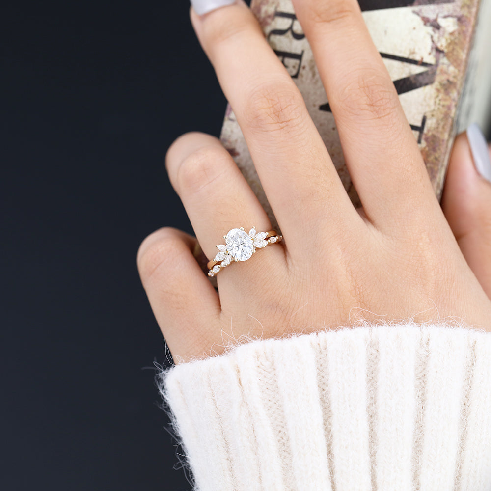 Ivy-1.33 Carats Oval Moissanite Cluster Bridal Ring Set