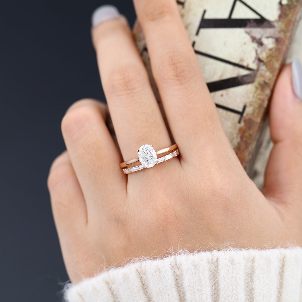 Hope-2.0 Carats Oval Moissanite Solitaire Bridal Ring Set