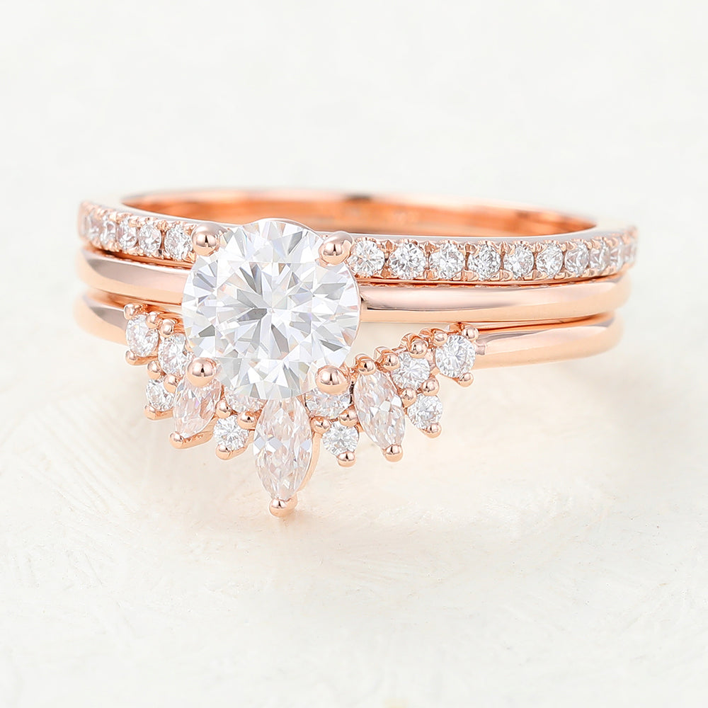 Ariel-0.68 Carats Round Moissanite Cluster Bridal Ring Set