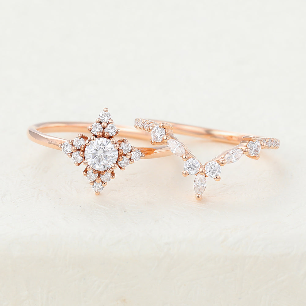 Atticus-0.22 Carats Round Moissanite Cluster Bridal Ring Set