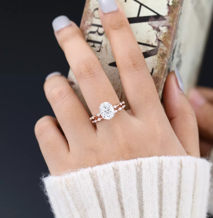Everett-3.0 Carats Oval Moissanite Dainty Bridal Ring Set