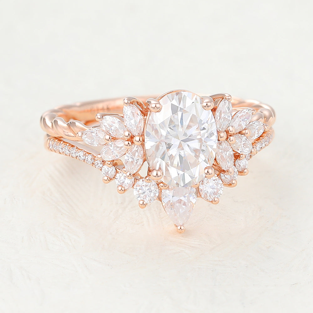 Piper-1.33 Carats Oval Moissanite Cluster Bridal Ring Set