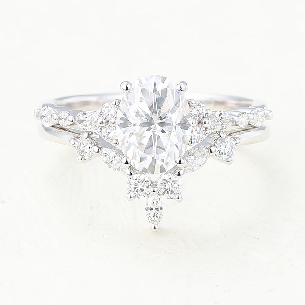 Delilah-1.33 Carats Oval Moissanite Cluster Bridal Ring Set