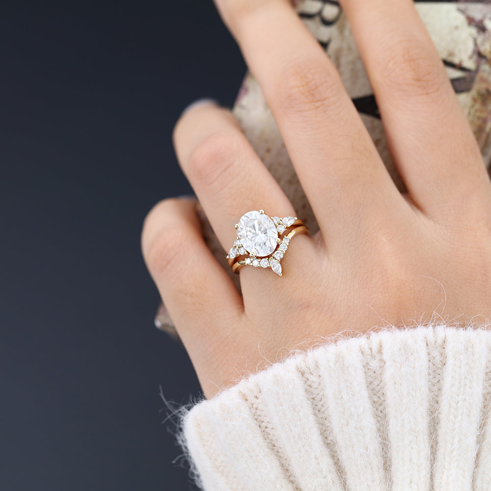 Max-3.0 Carats Oval  Moissanite Cluster Bridal Ring Set
