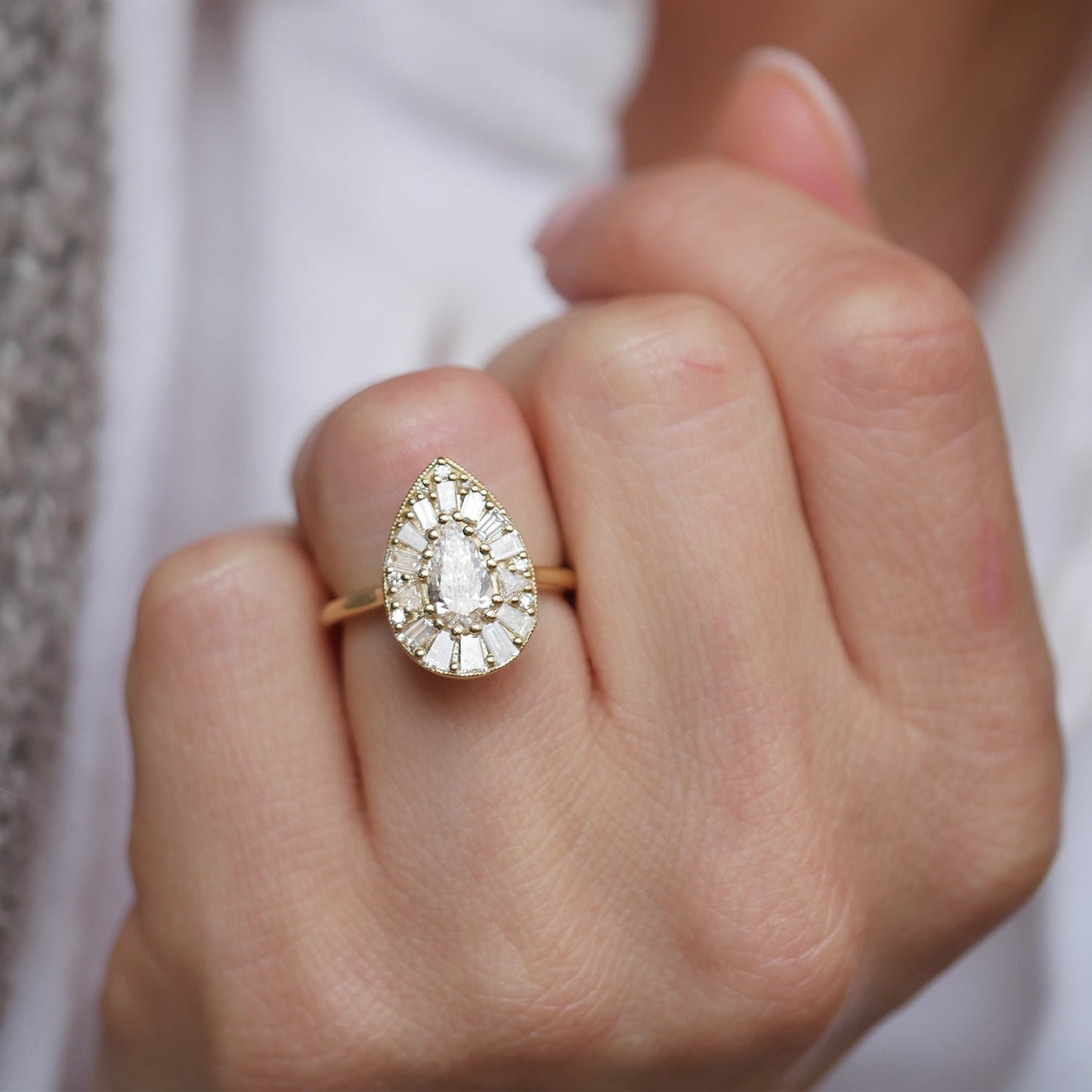 0.75 CT Pear Shape CVD Diamond Halo Setting Engagement Ring
