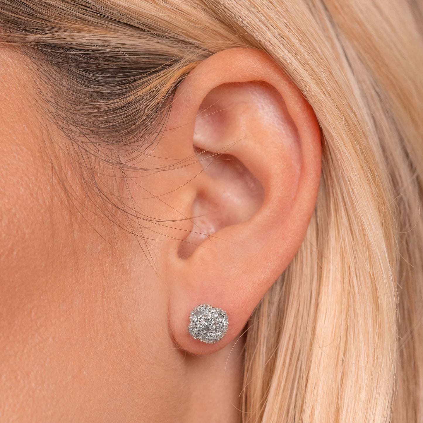 Riley- 0.25 TCW Round Moissanite Cluster Stud Earrings