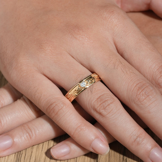 Timeless Romance: Heart-Shaped Moissanite Leaf Wedding Band