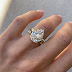 0.53 CT Pear Shape CVD Diamond Halo Engagement Ring