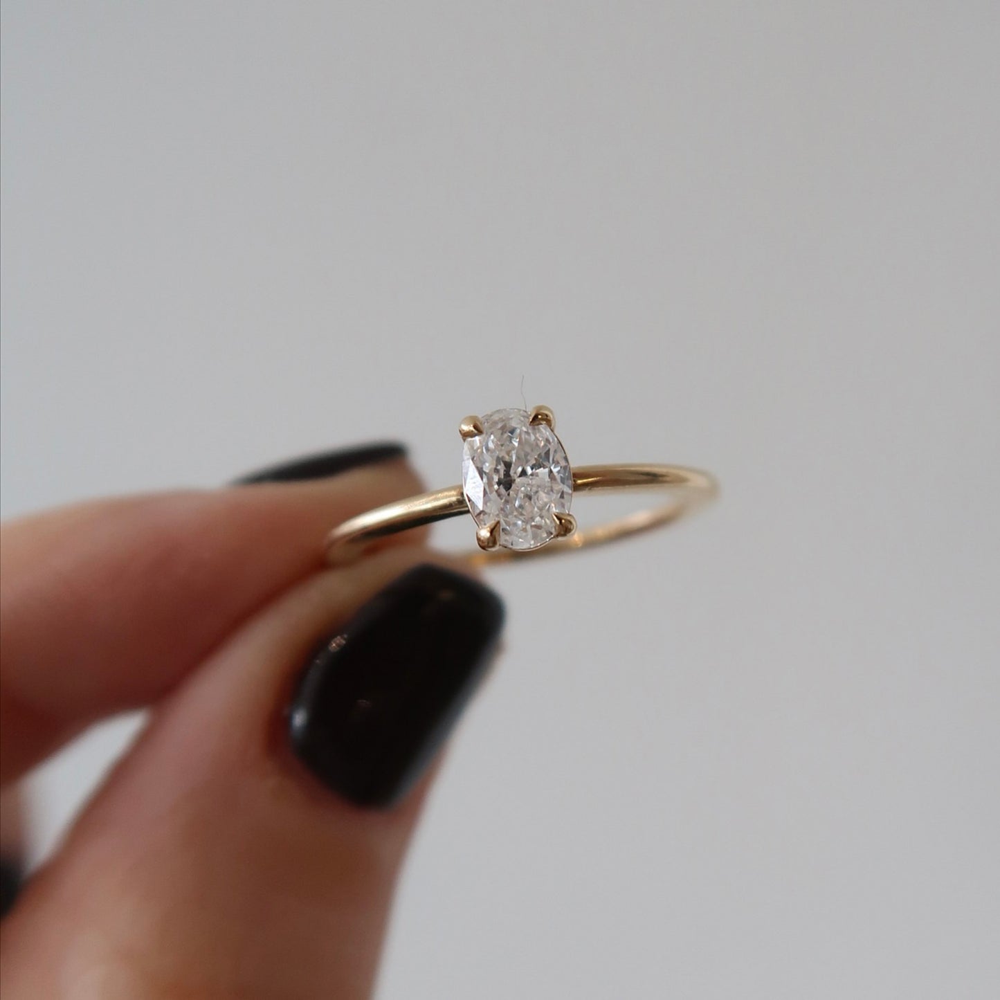 Lola-0.53 Carats Oval Moissanite Solitaire Engagement Ring
