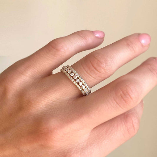 1.60 TCW Round Lab Grown Shared Prong Setting Wedding Band