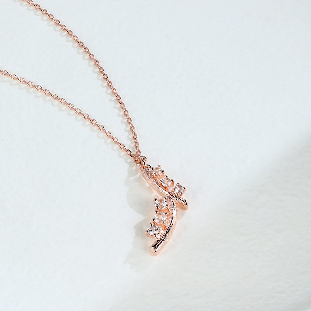 Willow-0.39 Carats Round Moissanite Unique Necklace