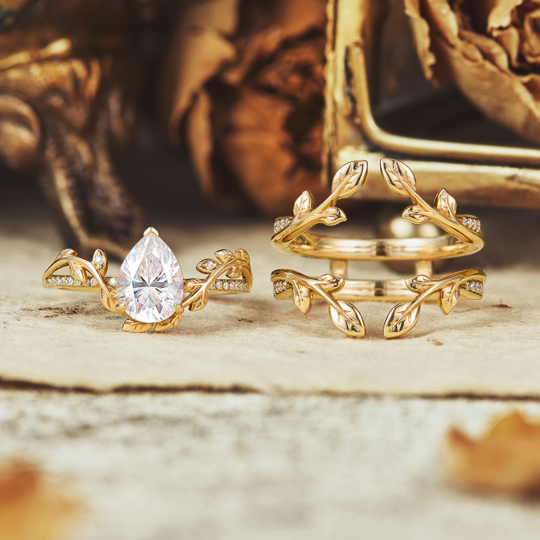 1.25 CT Pear Shaped Moissanite Diamond Bridal Set With Vintage Setting