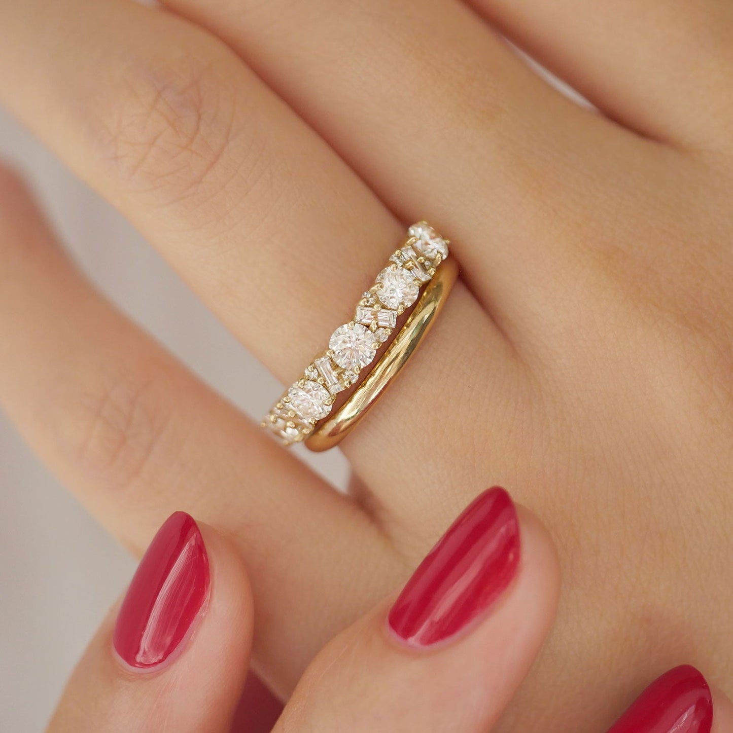 1.02  TCW Round and Baguette Cluster Wedding Band