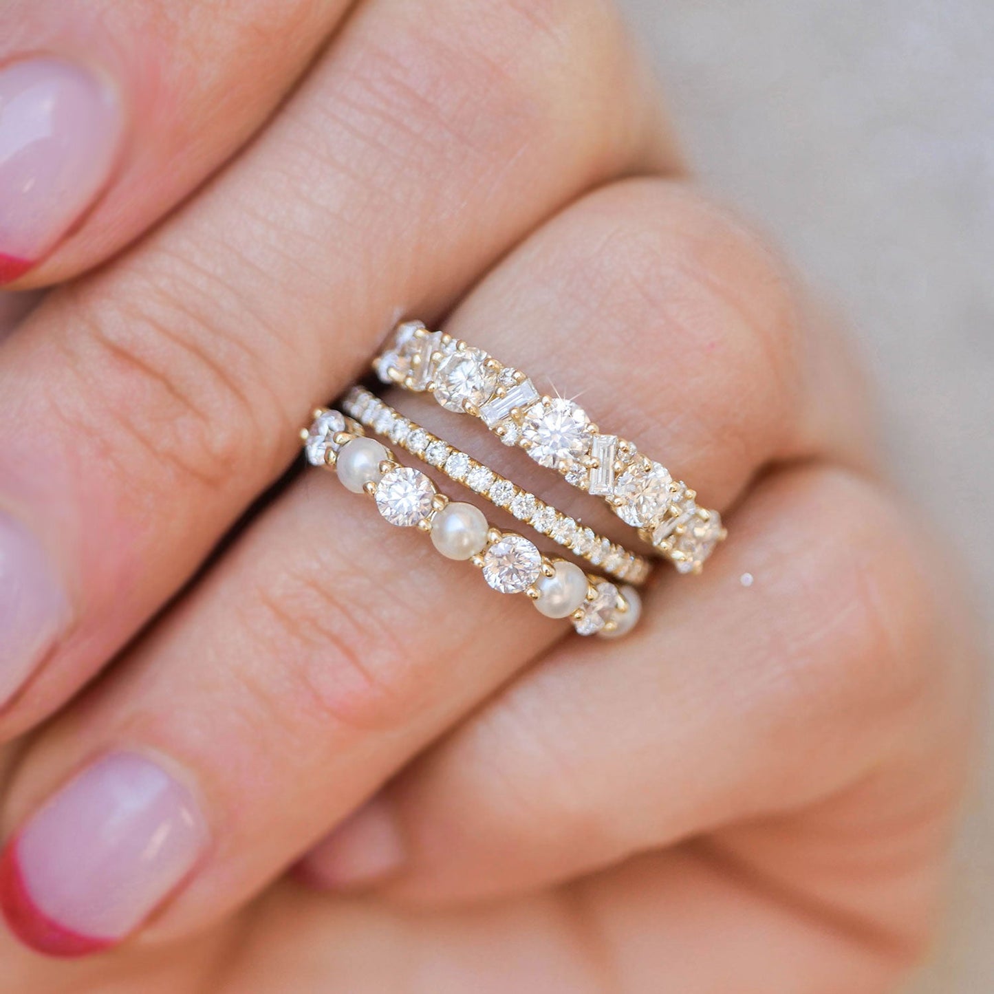 1.02  TCW Round and Baguette Cluster Wedding Band