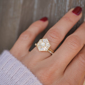 0.45 CT Round Shape Ballerina CVD Diamond Engagement Ring