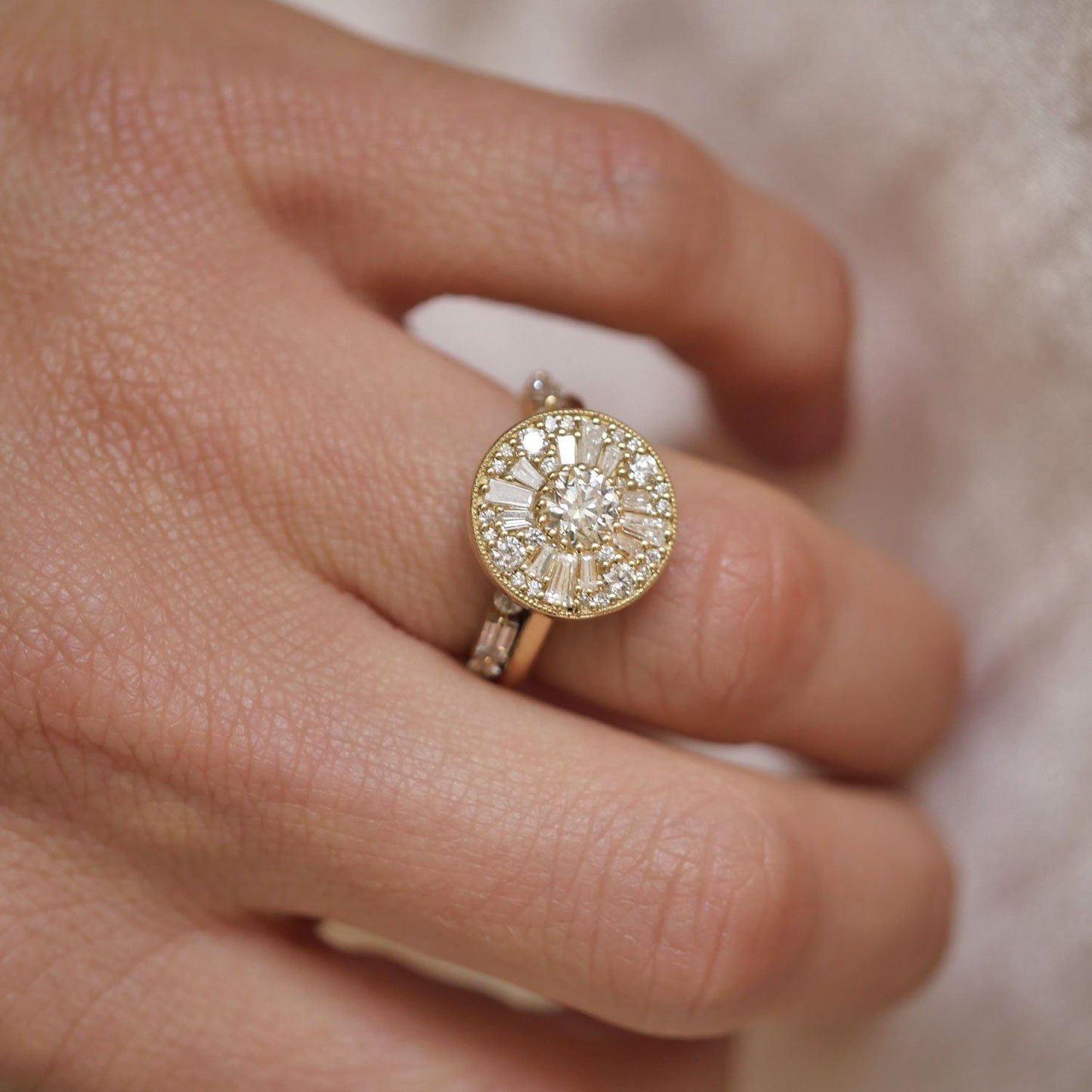 0.40 CT Round Shape Ballerina CVD Diamond Engagement Ring