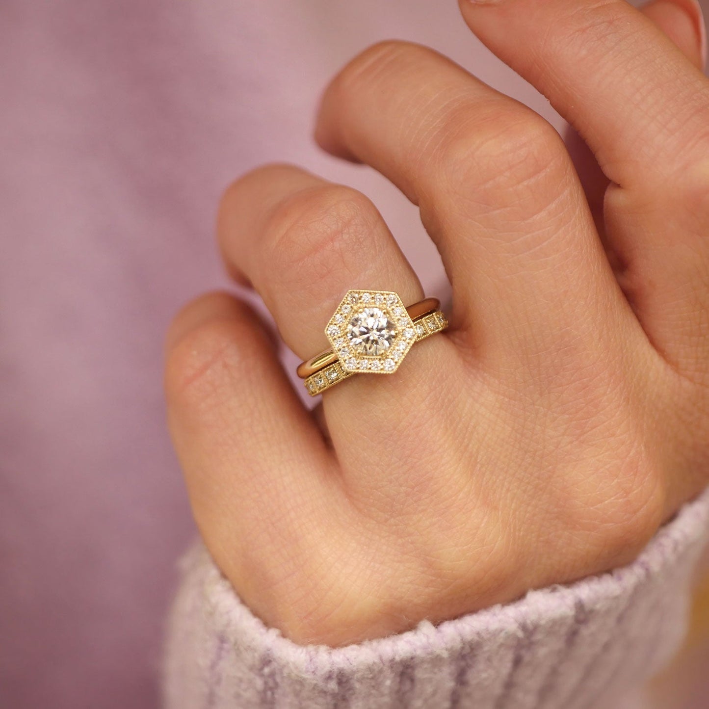 0.75 CT Round Shape CVD Diamond halo Engagement Ring