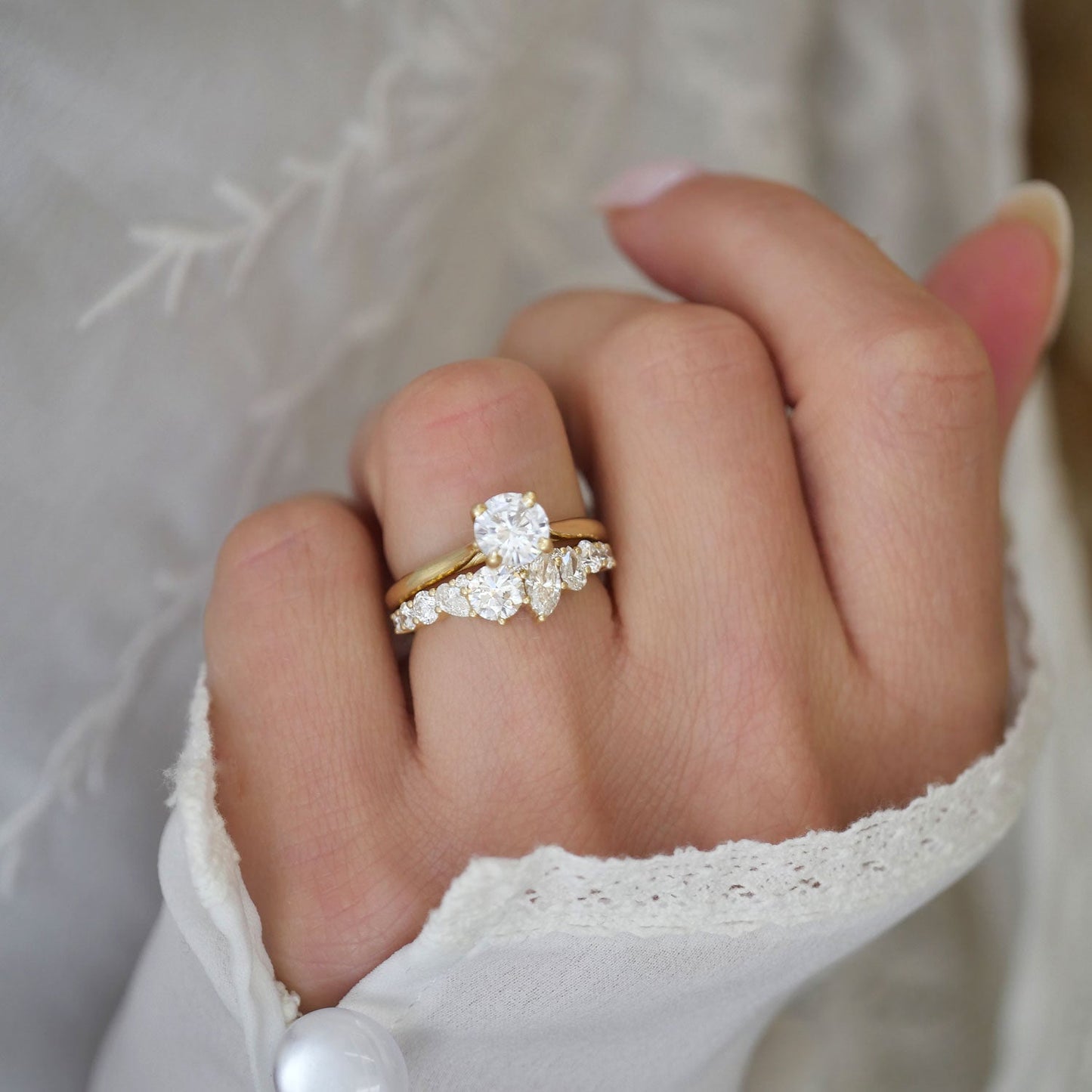 1.18 TCW  Pear Marquise and Round cluster setting Wedding Band