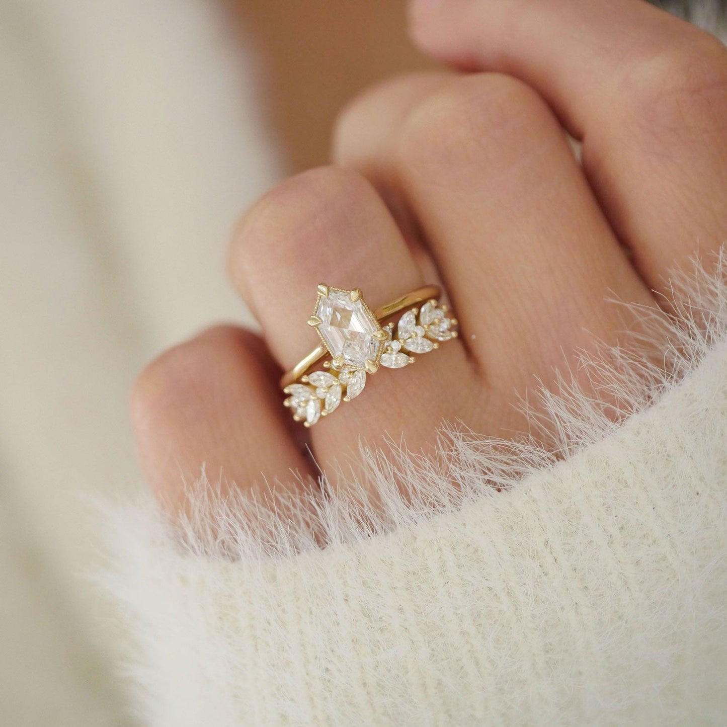 0.51 TCW Round & Marquise cluster Wedding Band