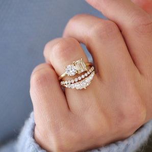 0.54 TCW Pear & Round Lab Grown contour band setting Wedding Band