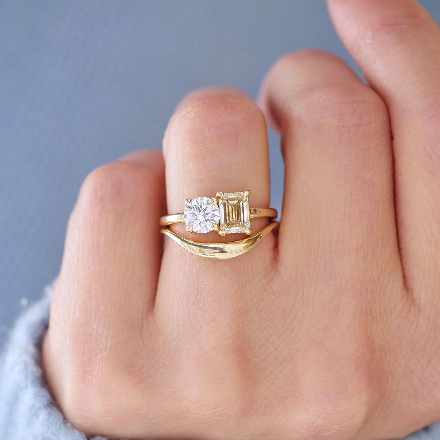 Classic Plain Curved Wedding band