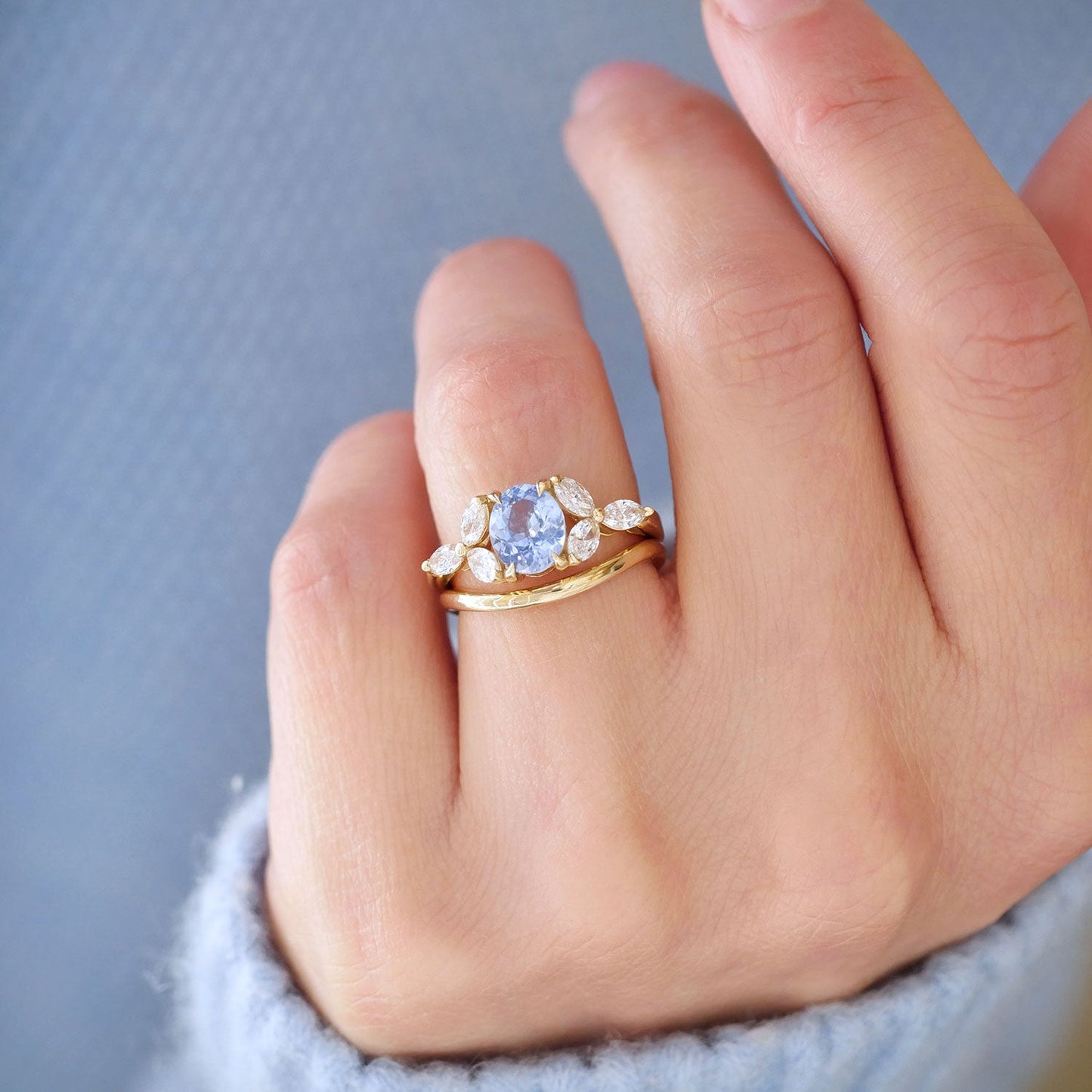 Plain Curved Wedding Band