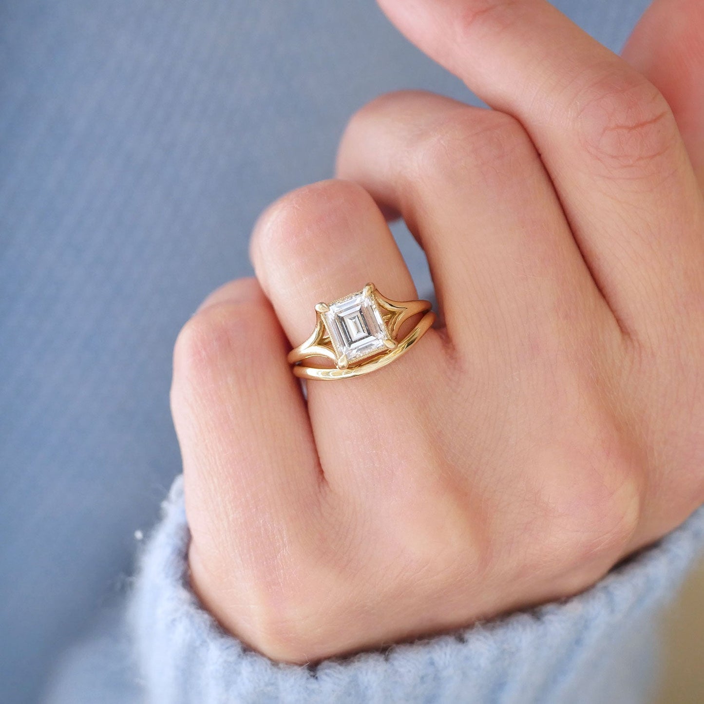 Plain Curved Wedding Band