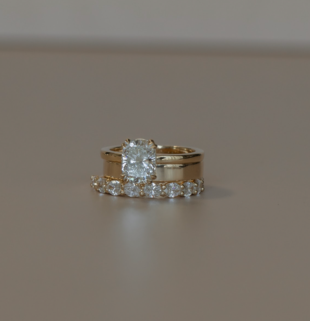 Arianna-0.30 TCW Oval Moissanite Half Eternity Wedding Band