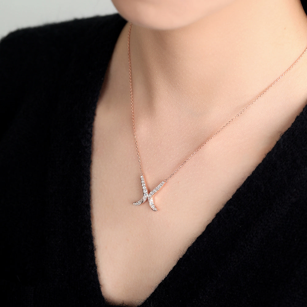 Anna-0.89 Carats Round Moissanite X-shaped Necklace