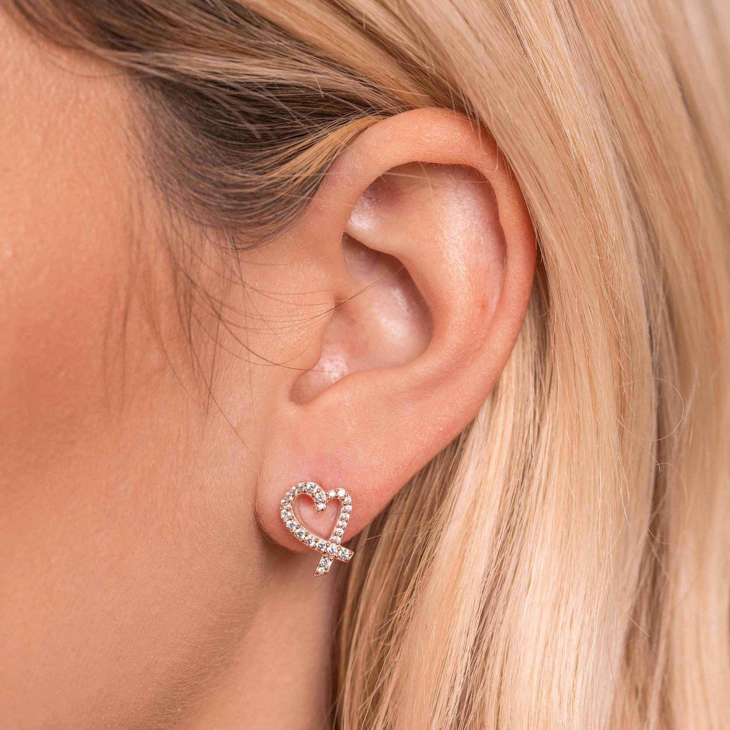 Hazel- 0.20 TCW Round Moissanite Heart Stud Earrings