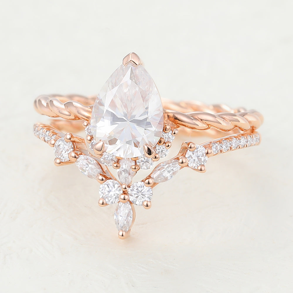 Felix-1.0 Carats Pear Moissanite Cluster Bridal Ring Set