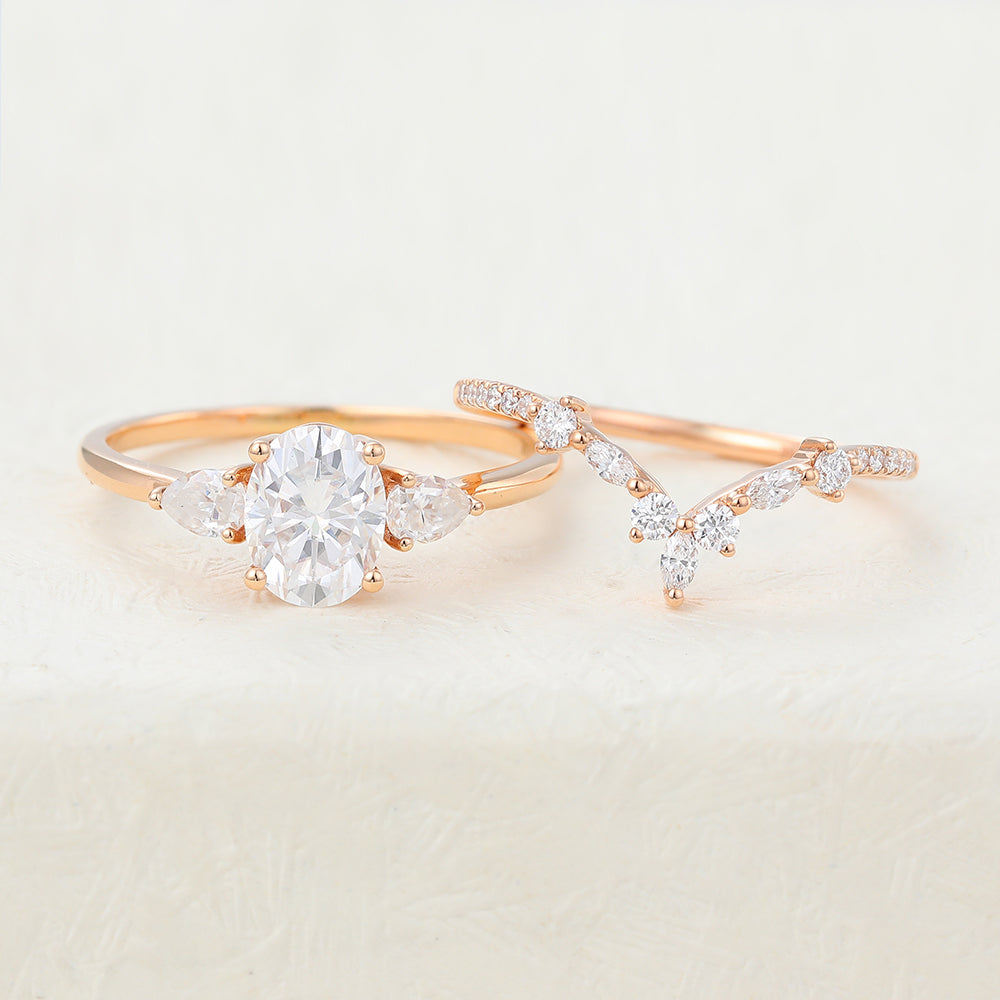 Willow-1.33 Carats Oval Moissanite Three Stone Style Bridal Ring Set