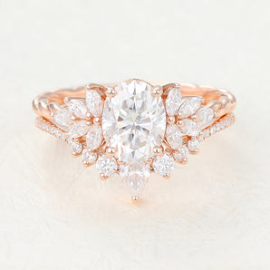Piper-1.33 Carats Oval Moissanite Cluster Bridal Ring Set