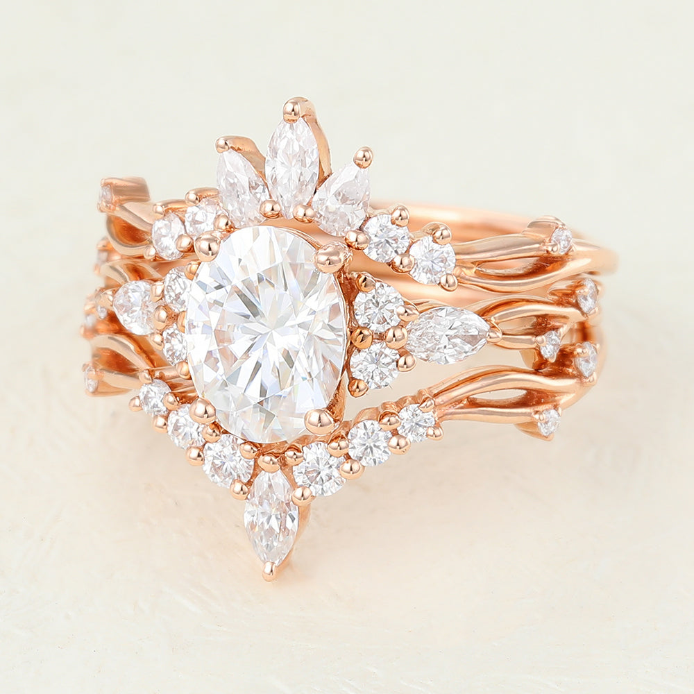 Eden-1.33 Carats Oval Moissanite Cluster Bridal Ring Set