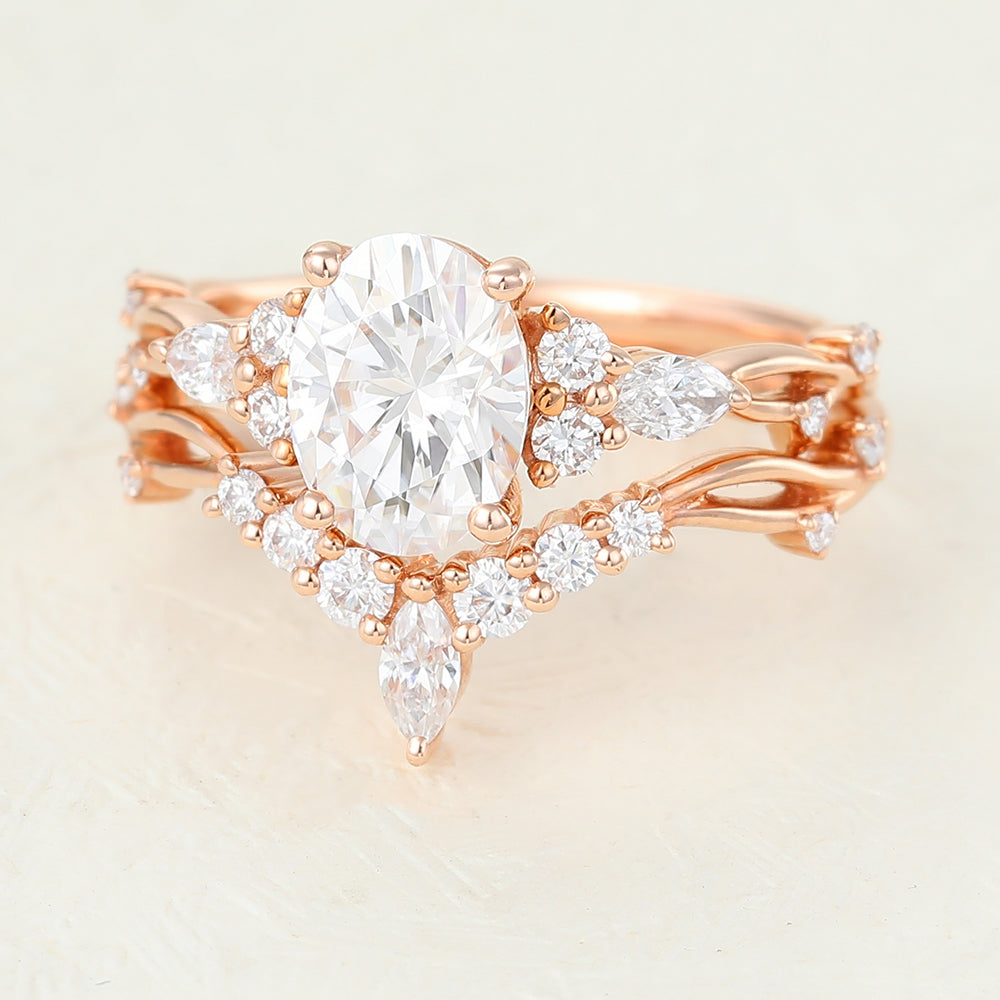 Calvin-1.33 Carats Oval Moissanite Cluster Bridal Ring Set