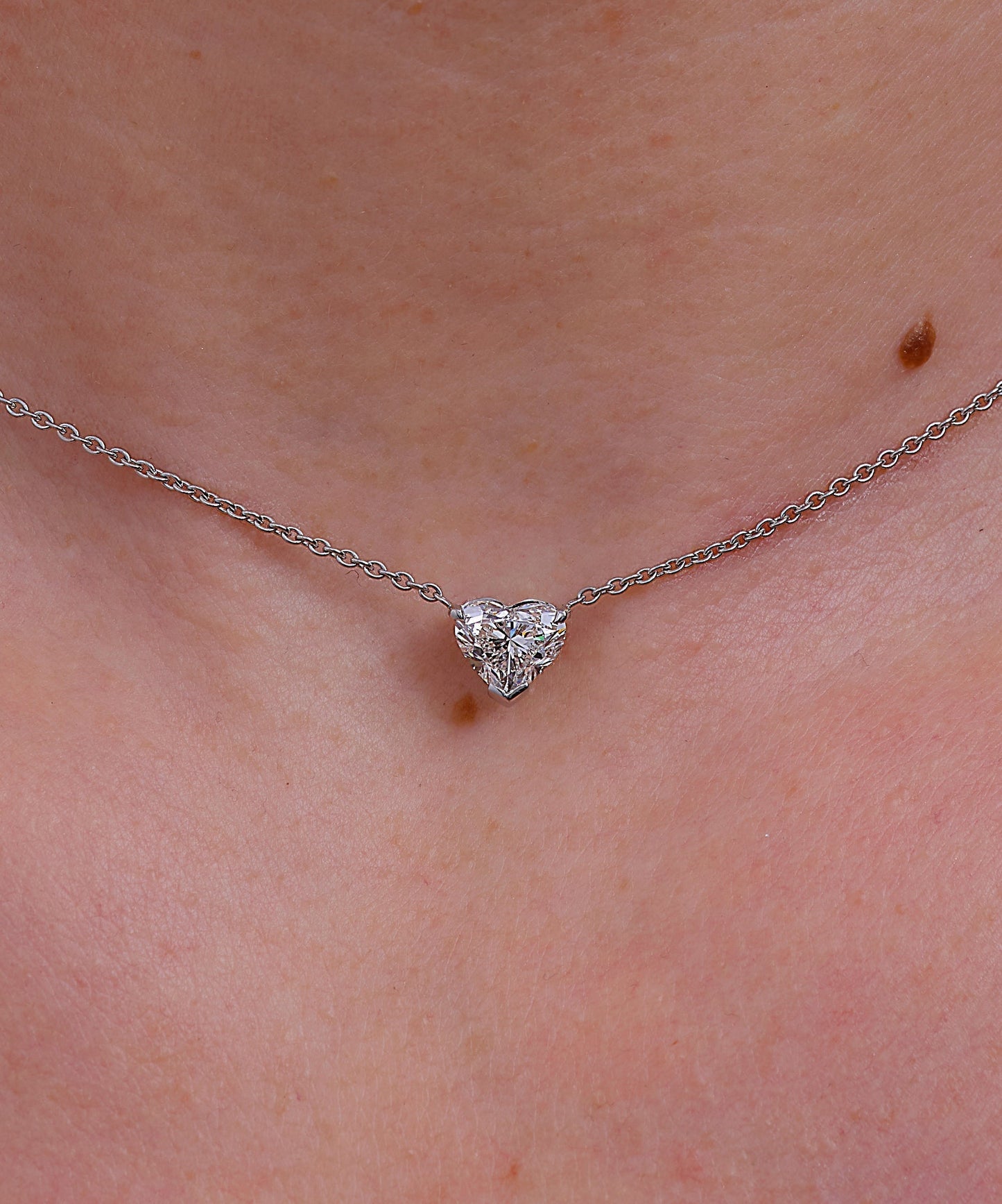 James-1.50 Carats Heart Moissanite Solitaire Necklace