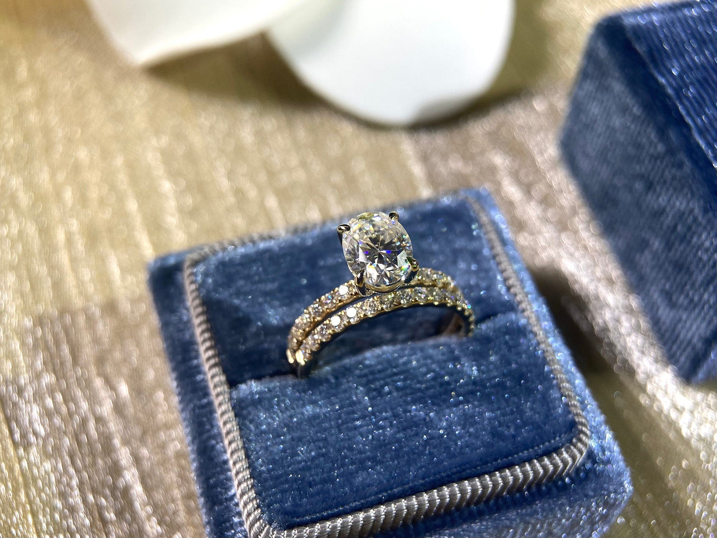 Spencer-1.5 Carats Oval Moissanite Pave Bridal Ring Set